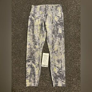 Lululemon wunder train contour fit leggings in size 10, 25 in inseam